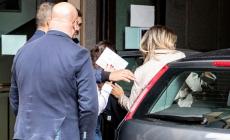 Chiara Petrolini: «Ho scavato a mani nude e ho sepolto il mio bambino»