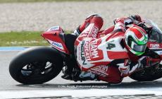 Donington, pole a Giugliano