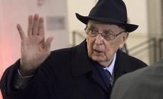 «L'antipolitica è una patologia eversiva». Siete d'accordo con Napolitano?