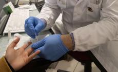 Più di 3mila test sierologici in farmacia: positivo il 5,8% a Parma