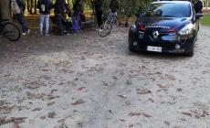 Parco Ducale, quattro pusher denunciati. E il cane Lee fiuta la droga nella boscaglia 
