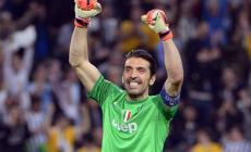 Juve, niente pensione: Buffon rinnova