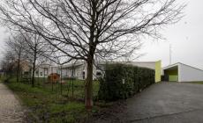 Asilo Origami, 13 gradi in classe. I bimbi indossano giacca e sciarpa