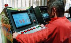 Il M5S annuncia un emendamento per tassare il gioco d'azzardo ed eliminare la mini-Imu
