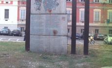 L'antifascismo visto dagli artisti di strada
