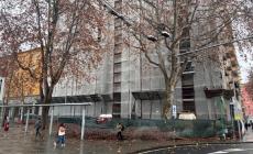 Quel cantiere senza fine che uccide i negozi e crea degrado
