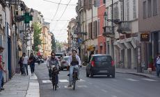 La sfida per via Bixio e via Imbriani: prorogato il bando per il commercio
