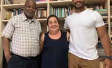 Mbandà: "Mio padre rischia la vita, manca plasma iperimmune". L'appello a chi si è negativizzato