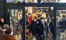 Confesercenti ricorre al Tar per i centri commerciali: "No allo stop nei weekend"