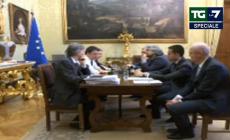 "Obbligato" dalla Rete, Beppe Grillo ha incontrato Renzi 