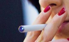 Un fumatore su due smette con la sigaretta elettronica