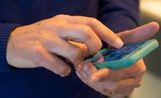 «Vuoi il telefonino? Dammi 200 euro o ti ammazzo»: il ricatto a un 16enne