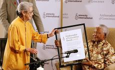 Addio alla scrittrice anti-apartheid Nadine Gordimer