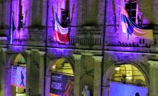 Domani il  municipio  di Parma s’illumina di viola