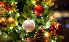 Le ipotesi (verso il Natale e le feste): shopping fino a sera tardi e "tutela degli affetti"