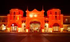 Fidenza Village celebra il Capodanno cinese con l'installazione "Love the Dog Art"