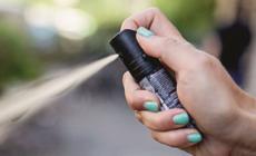 Acquistati cento spray al peperoncino per i vigili urbani 