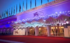Festival del cinema a Venezia: parata di star (e bellezze) Gallery