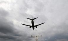 Il biglietto c'è, il posto in aereo no: «Truffati dal  tour operator»