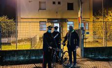 In fuga, cercano di speronare i carabinieri e le altre auto: sul furgone trovate tre bici di valore
