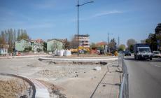 Nuova rotatoria di via Mantova, il cantiere &egrave; fermo