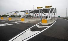 Sissa Trecasali, apre il casello della TiBre e scoppia la polemica