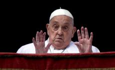«Papa Francesco, padre dell'umanità: oggi ci sentiamo più soli»