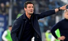 Atalanta-Parma si gioca domenica sera, lo scudetto si deciderà venerdì. Giudice sportivo: un turno a Chivu 