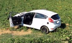 Auto si ribalta a Pilastro: grave un 43enne