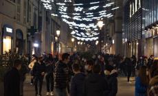 Da oggi negozi aperti alla domenica, chiusi i grandi centri commerciali