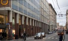 Via Mazzini, fa shopping «gratis» poi colpisce il vigilante: condannato