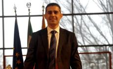 Taverna (M5s): "E' Pizzarotti a provocare". E lui cita Suu Kyi