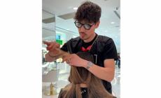 Yang Xiaohu, il parrucchiere che ha conquistato TikTok