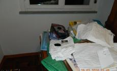 Malandriano, ladri scatenati: cassaforte ko e fuga dal balcone