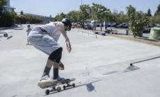 La tavola con le ruote mette le ali ai piedi: lo skateboard d&agrave; spettacolo al Paradigna