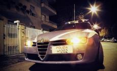 Picchia un ragazzo e gli ruba la bici: arrestato per rapina, è già libero