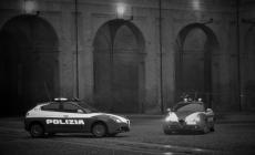 Via Trento, i vicini segnalano e la polizia mette fine alla festa in casa: 8 multati