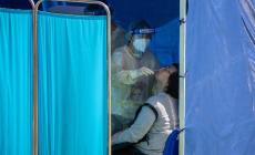 Pochi casi (in percentuale), ma la Cina sceglie la tolleranza zero: milioni di persone in lockdown