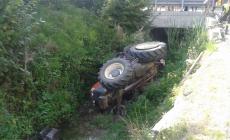 Un camion e un trattore si scontrano a San Michele Gatti: un ferito