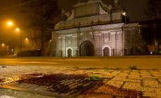 Accoltellato a barriera Bixio, caccia agli aggressori