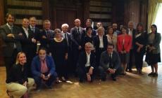 Eurostipendi e candidature 5 Stelle, Pizzarotti accusa