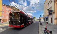 Controllore aggredito sul bus: «Mi ha colpito senza parlare»