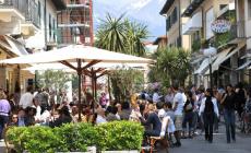 Bimba investita da una macchinina a Forte dei Marmi