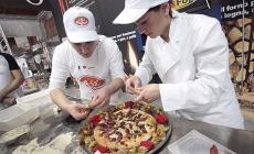 Pizza, sfida mondiale al Palacassa