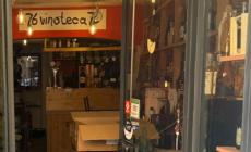 Raid alla Vinoteca: sparite bottiglie e un cavatappi