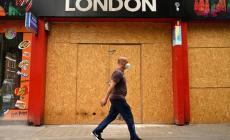 Covid: Londra torna zona rossa da mercoledi' 