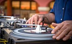 Il vinile la fa da padrone alla notte bianca