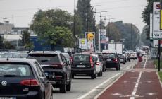 Parma-Collecchio, rivisto il progetto per la ciclabile: «Salvi i platani»