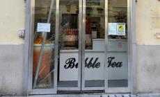 Spaccata in via Cavour, filmati due ladri