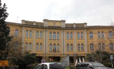 Bimbo ferito dal termosifone: &egrave; scontro in consiglio comunale